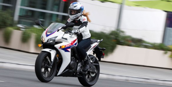 CBR500R_2013_08