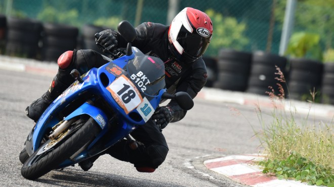 Ali Basri in action, ex-professional racer competing in Asian level circa 2001